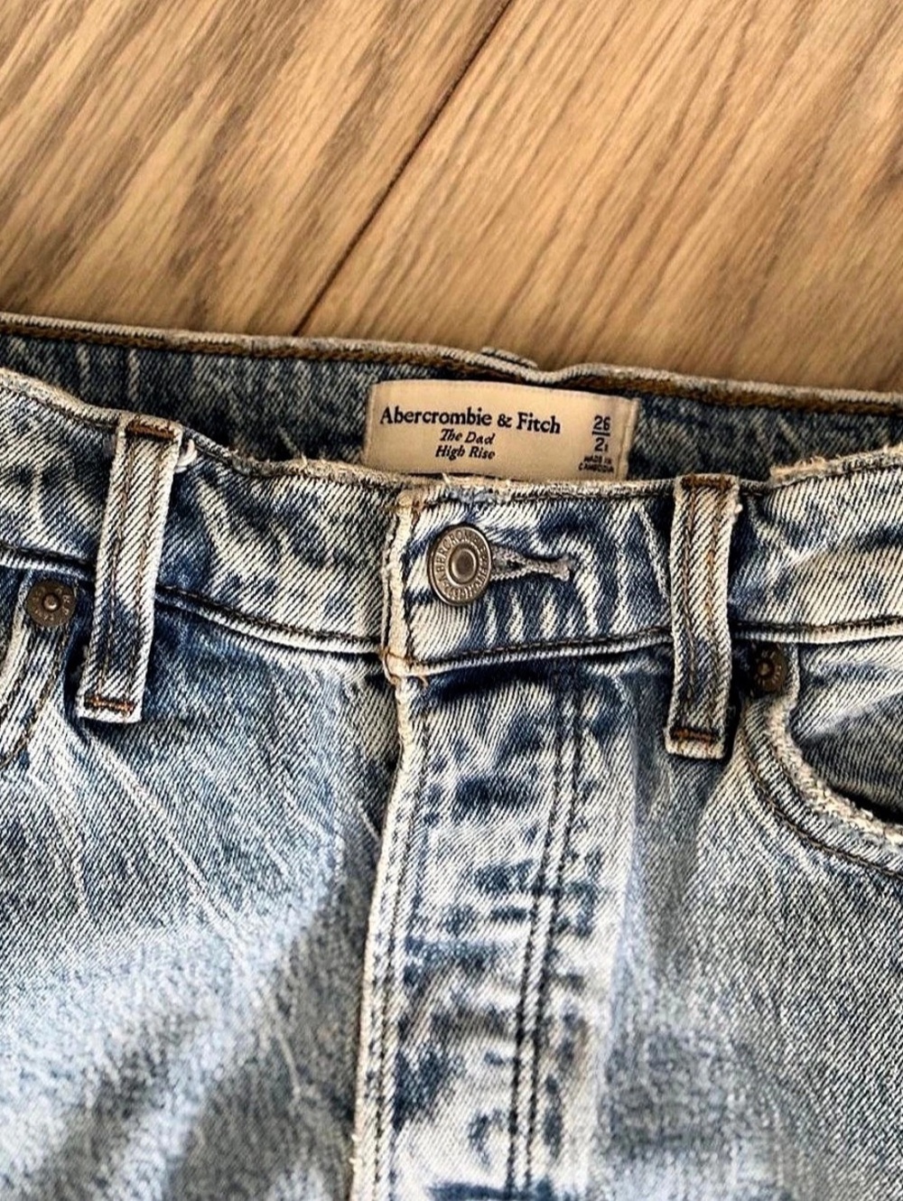Abercrombie & Fitch The Dad High Rise Straight Leg Jeans Blue Waist 26